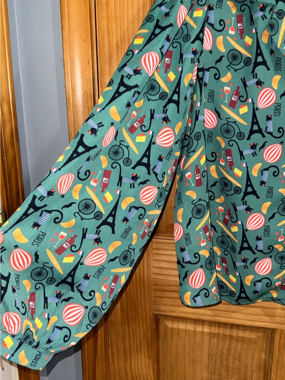 ModCloth Women’s Call It a Classic Camp Collar Long Sleeve Shirt-L-EC - Picture 5 of 12
